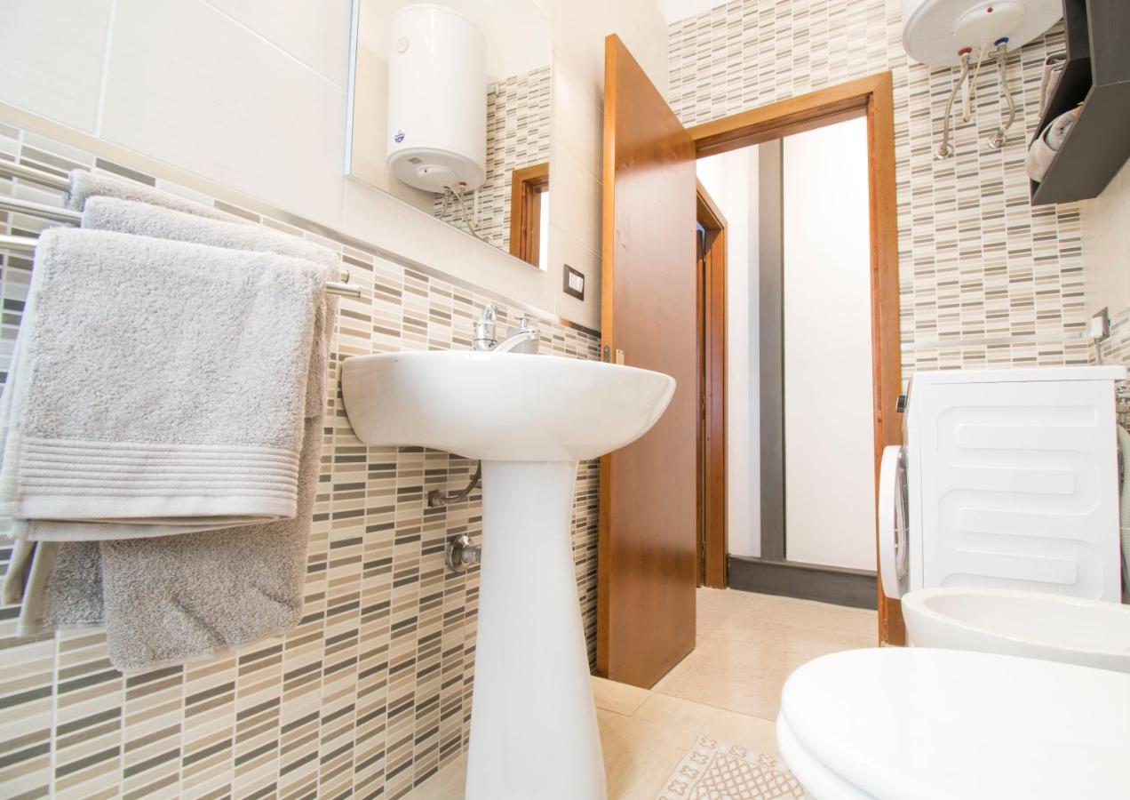 Casa Marina - Morada Apartment Cagliari Bagian luar foto